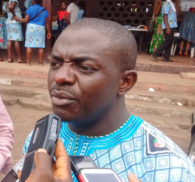 VCCCULBoard Chair, Atem Emmanuel Ndeisieh talking to the press