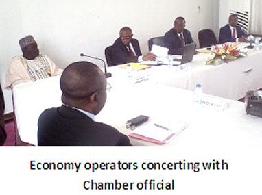 Economy operators concerting with Chamber official